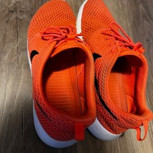Nike Bright Salmon/ Pink Running Gym Athletic Mens Shoes 12